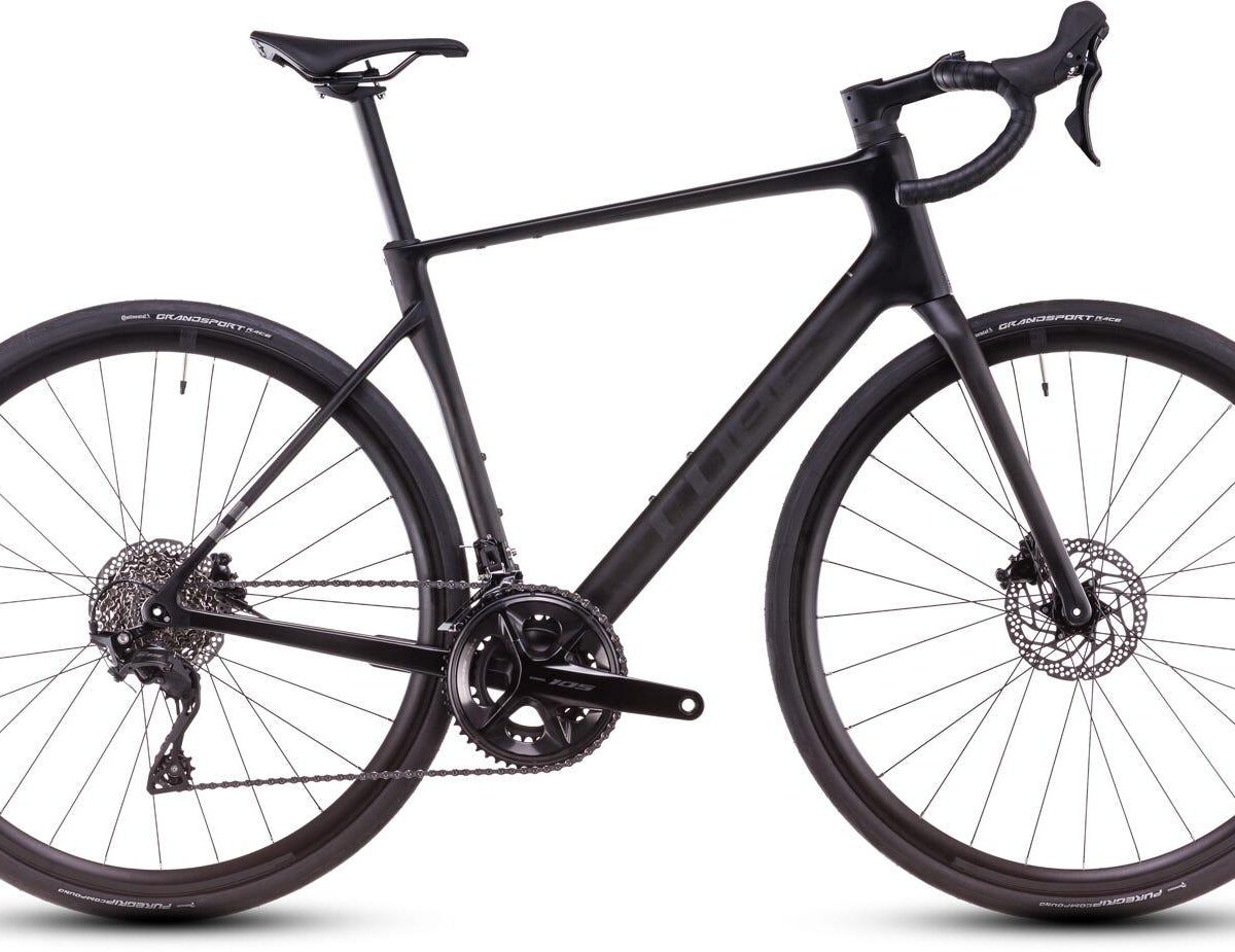 Cube Attain C62 Race blackline